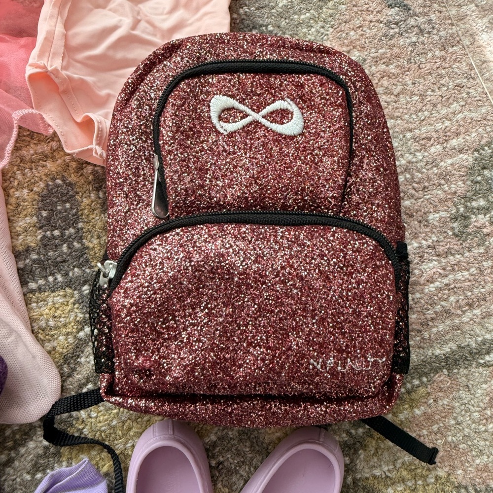 Journey Girls 18” Doll Lot backpack outfits - Picture 7 of 9
